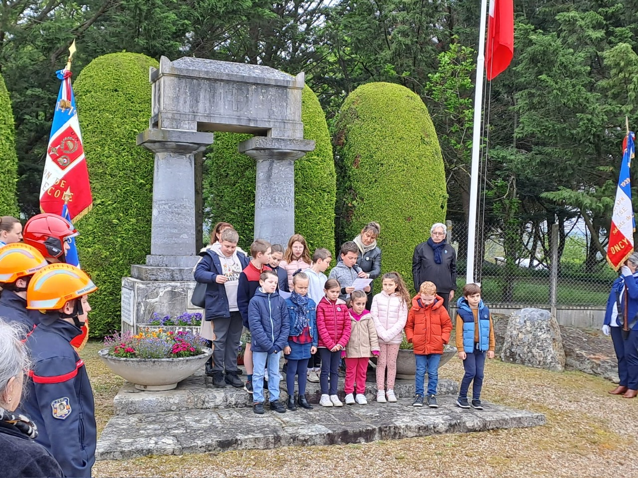 2cc0de3d-c1a1-4296-bed6-87d51f031960 | Mairie d'oncy-sur-ecole
